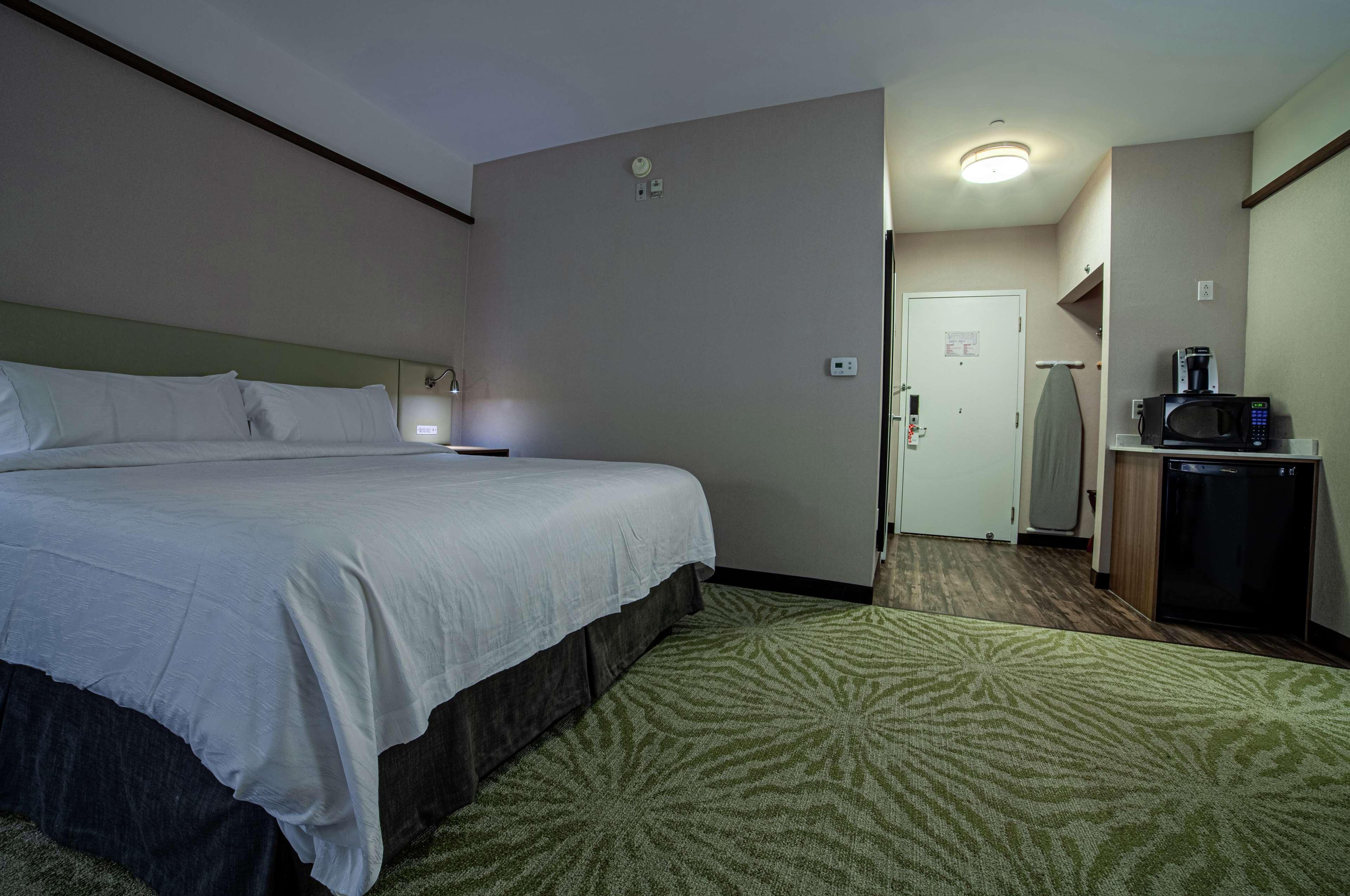 Hilton Garden Inn Montreal Airport Dorval Εξωτερικό φωτογραφία