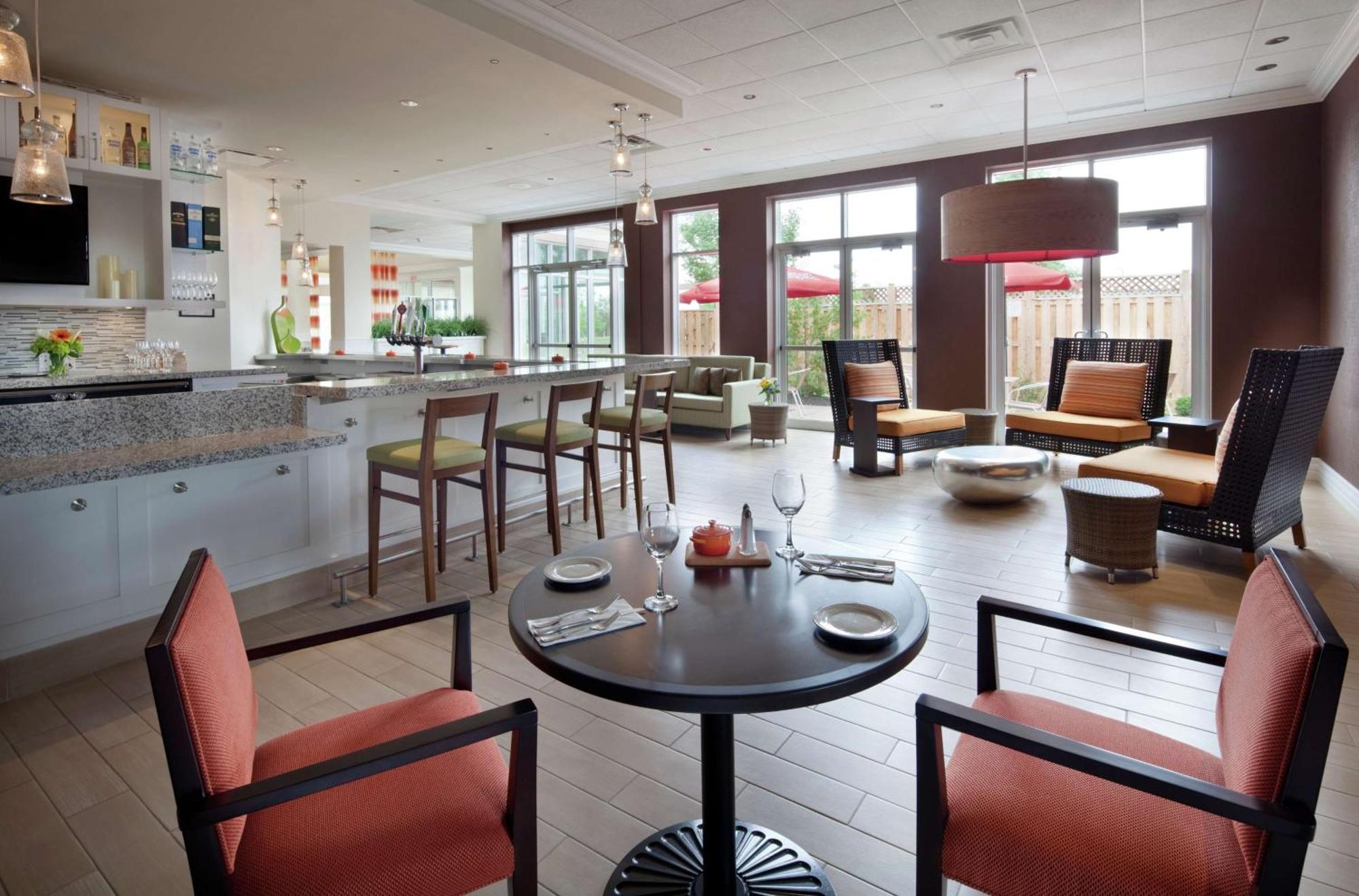 Hilton Garden Inn Montreal Airport Dorval Εξωτερικό φωτογραφία